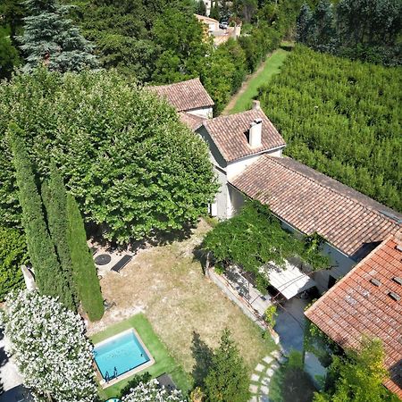Mas Carita Bed & Breakfast Cabannes Екстериор снимка